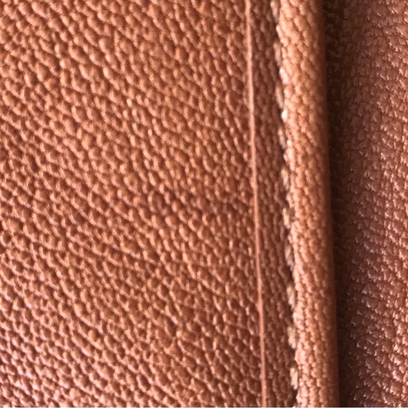 NWOT Michael Kors Leather Tan Case - Picture 6 of 14